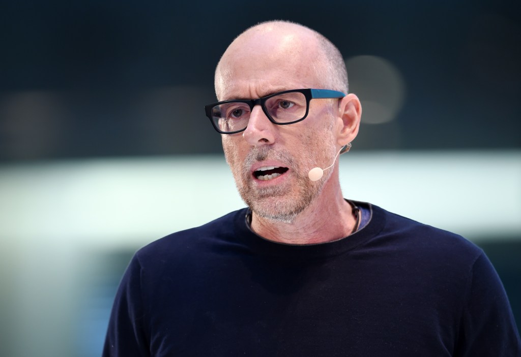 Scott Galloway, lecturer in Marketing at New York University, speaking at the DLD (Digital-Life-Design) conference in Munich, Germany, 18 January 2016. For three days, guest speakers discuss trends and developments in digitalisation at the innovation conference. PHOTO: TOBIAS HASE/dpa 