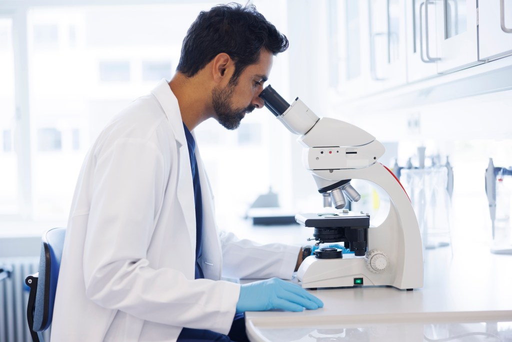 AI Designed 16 New Viruses Not Found in Nature for the First Time