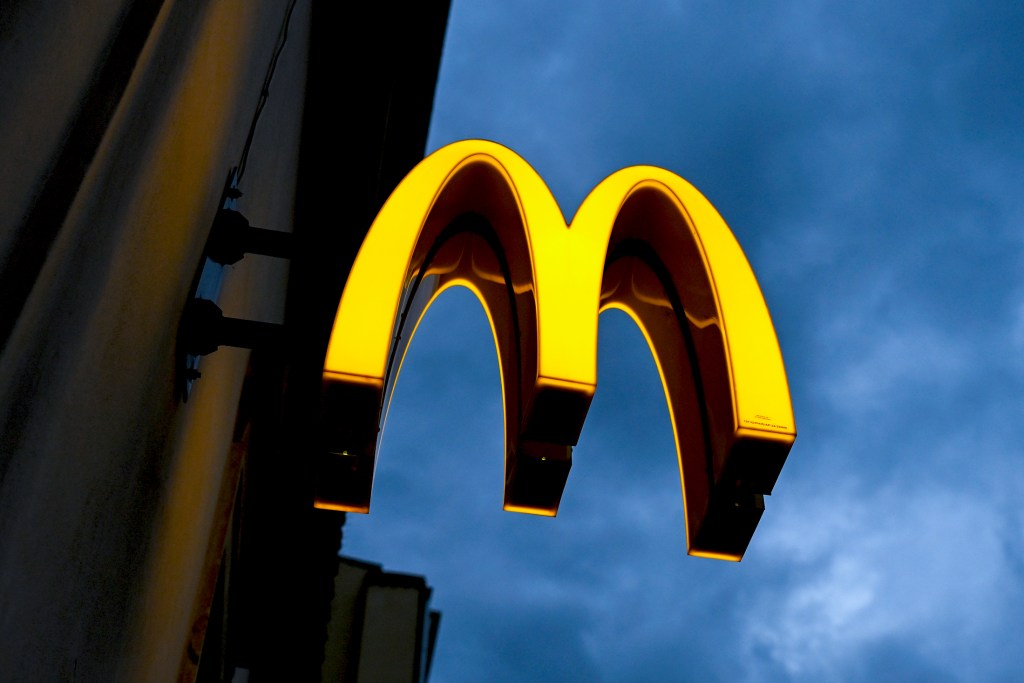 McDonald's Profit Beats Estimates But US Sales Growth Stalls